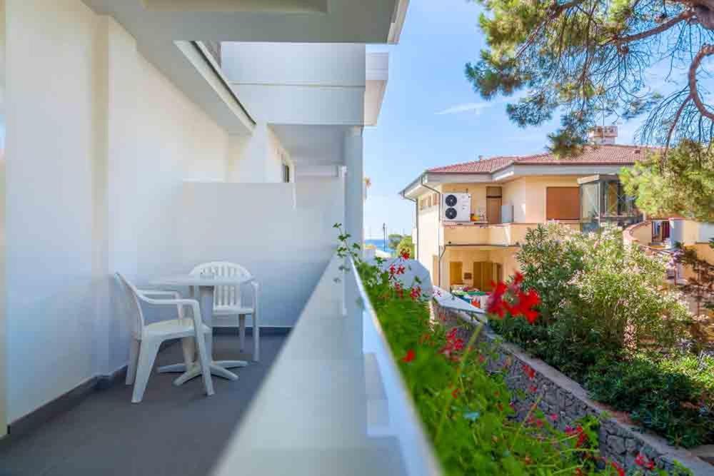 Hotel Montecristo Marina di Campo Buitenkant foto