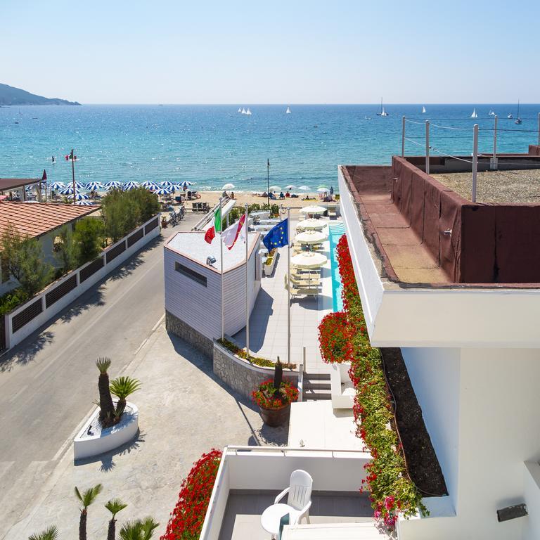 Hotel Montecristo Marina di Campo Buitenkant foto