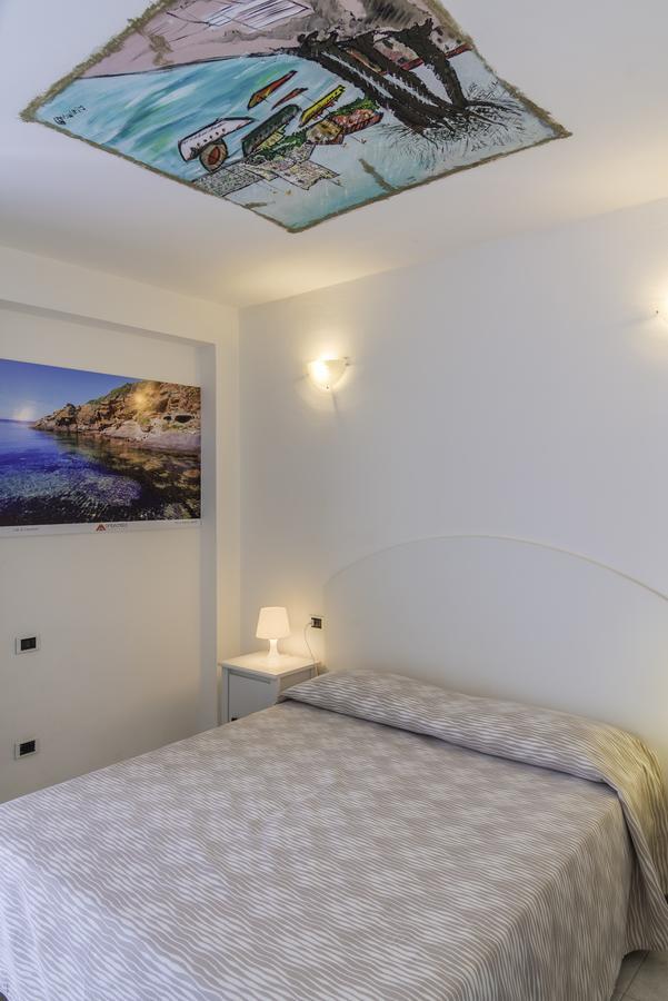 Hotel Montecristo Marina di Campo Buitenkant foto