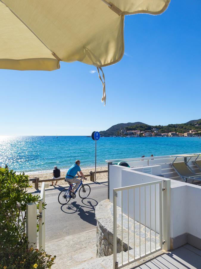 Hotel Montecristo Marina di Campo Buitenkant foto